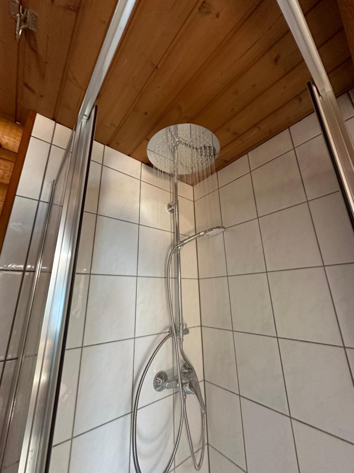 Gemuetliche Blockhuette In Wiennaehe Zofing Exterior foto